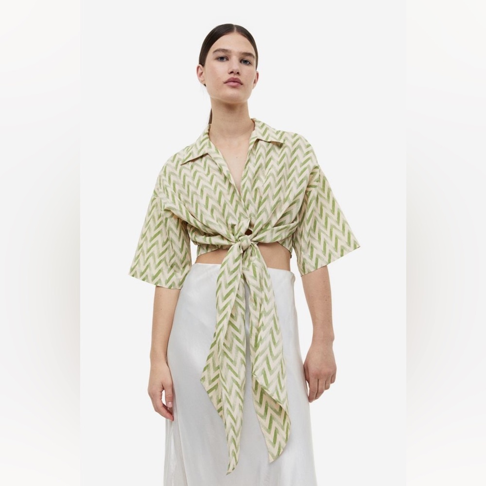 H&M Blouse With Tie Detail - Size M - NWT